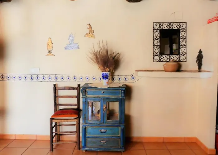 Stunning In W/ 4 Bedrooms&outdoor Swimming Pool Сasa de vacaciones Erías