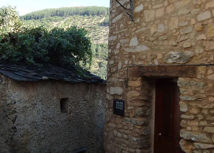 Stunning In W/ 4 Bedrooms&outdoor Swimming Pool Erías